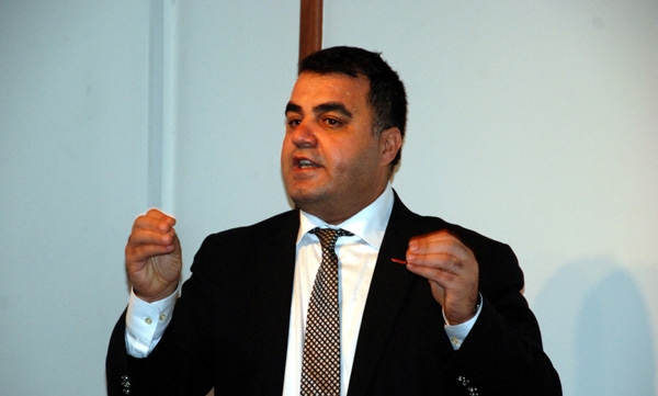 Davut Günaydın, 'Acenteleri hava yollarına ezdirmeyeceğiz''