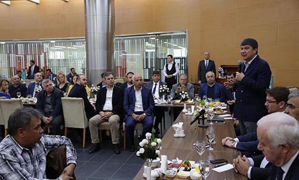 Türel, 'Turistin kent merkezine geldiği Antalya hayal ediyoruz'