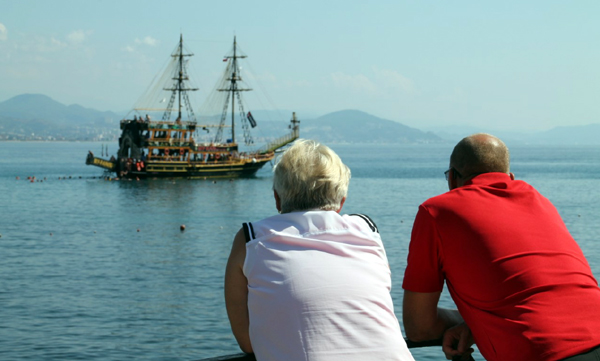 300 bin emekli Alanya'da tatil yapacak