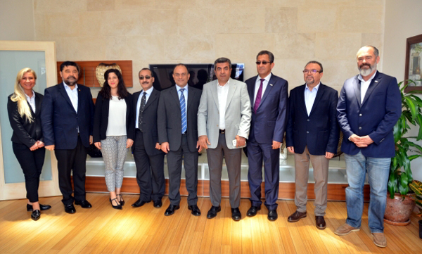 İsrail'li turistler 2 dalga halinde gelecek