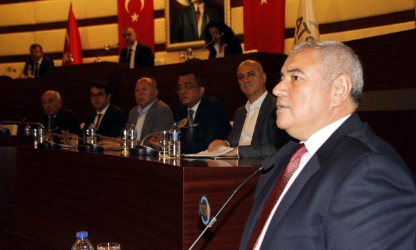 Çetin, '' Turist sayısı açısından daha iyi bir sezon olacak''
