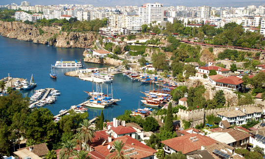 Antalya 2012'yi düşüşle kapattı, 2010'a göre halen artışta
