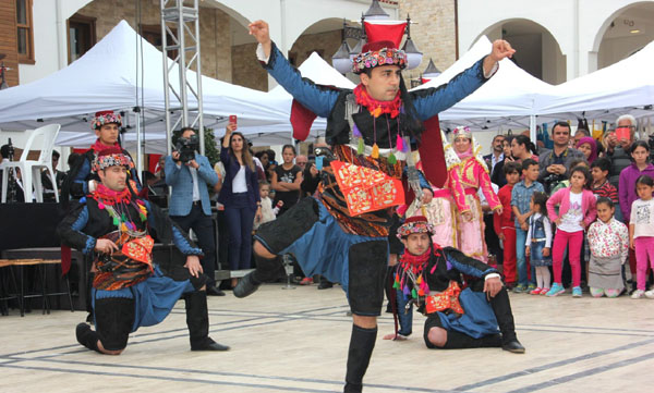 İzmir'de 41. Turizm Haftası kutlanıyor
