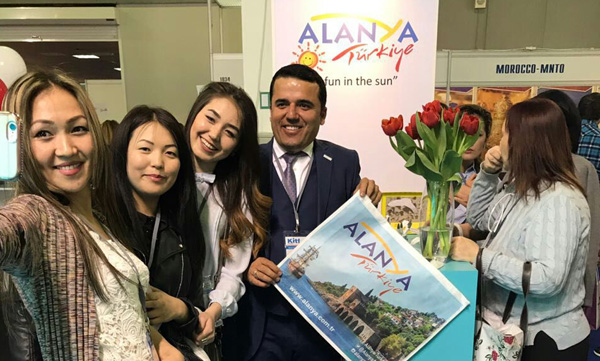 Kazak turistler harcamada bonkör