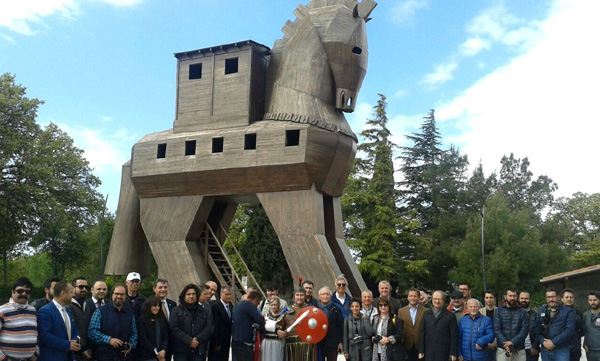 Turizm yazarlarından Troia Yılı'na destek