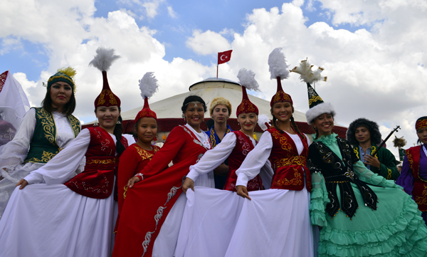 İstanbul Mayıs'ta Festivale Doyacak