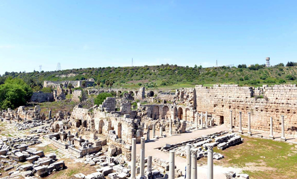 Turizm paydaşlarına çağrı, ''Perge'yi canlandıralım''
