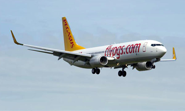 Pegasus dört uçağını satıyor