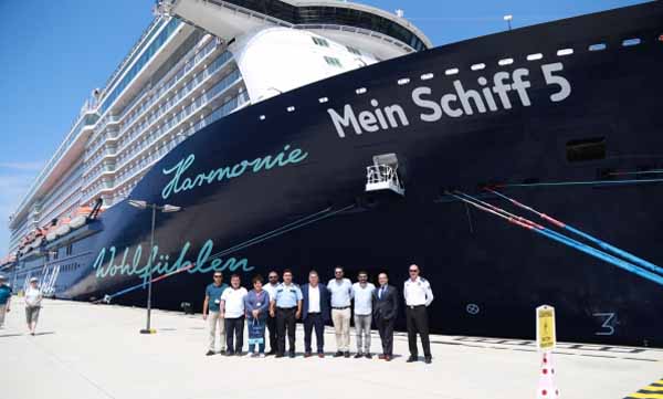 Malta bandralı kruvaziyer Bodrum'a 2 bin 624 turist getirdi
