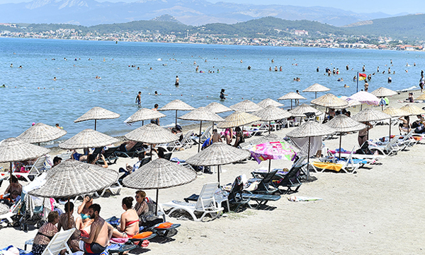 Urla ekonomik tatil yapmak isteyenlerin gözdesi oldu