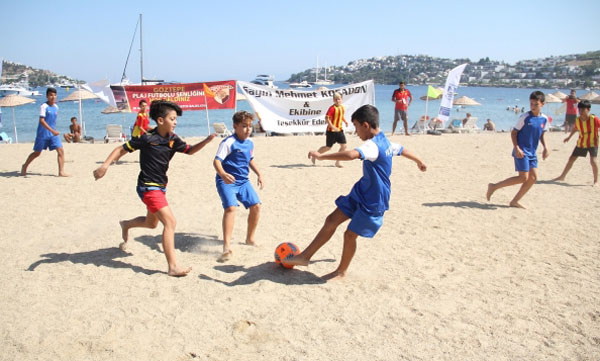 Bodrum'da Plaj Futbolu Şenliği