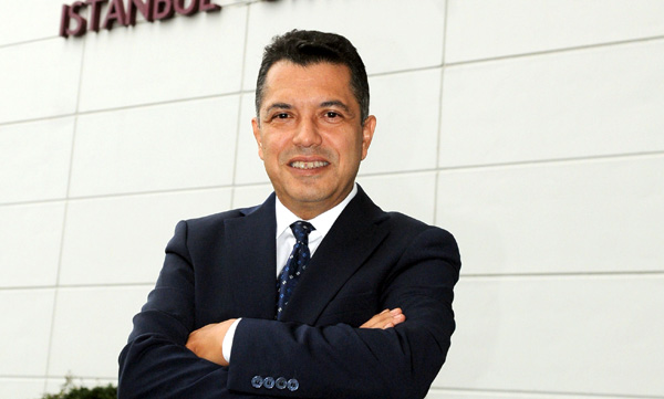 Aykut Bakay, ''Her yeni otel eskilerden çalıyor''