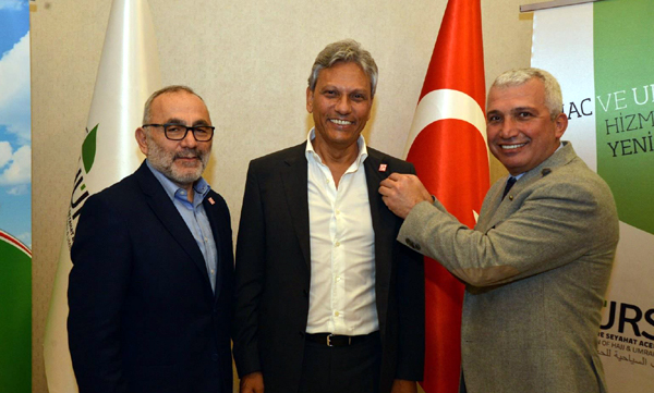 Hac ve umre acentalarından değişim hareketine destek