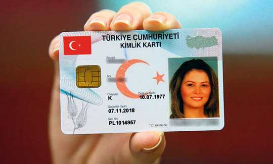 Akıllı kimlik kartları pasaportun yerini alacak