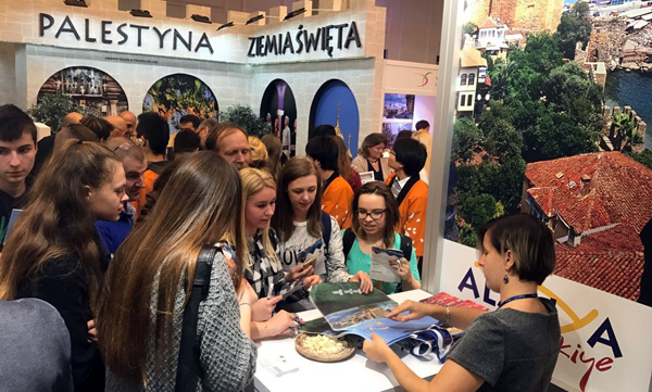 Polonya'dan turizmcileri sevindirecek haber