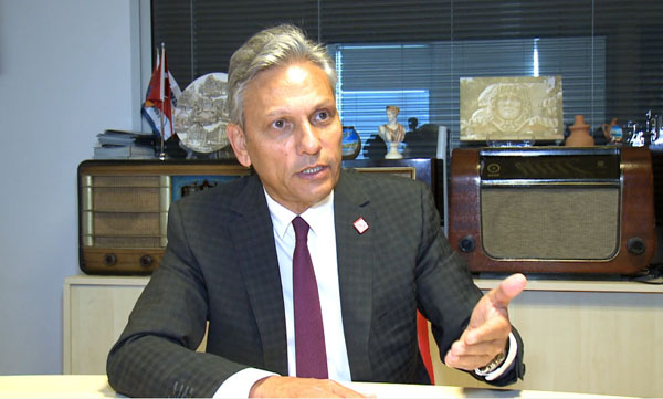 Firuz Bağlıkaya: ''Hukuksuzluğa boyun eğmeyeceğiz''