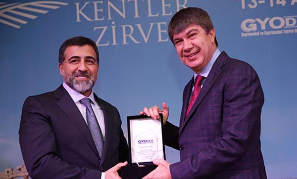 Türel, 'Şehirle sahil turizmi arasındaki kopukluğu kaldırmalıyız'