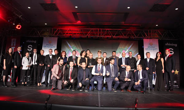 Shining Star Awards Eğlence Ödülleri sahiplerini buldu