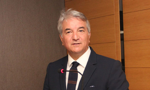 İşler: ''Ara tatiller soluk aldıracak''