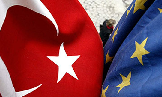 AB'nin 'vize muafiyeti'ne Ankara'dan olumsuz tepki