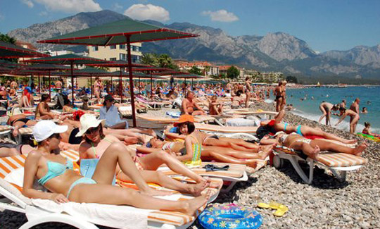 2012 turist sayısında rekorların kırıldığı yıl oldu