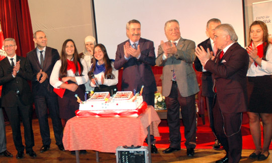 Kıraç, gençlerden EXPO için sosyal medya desteği istedi