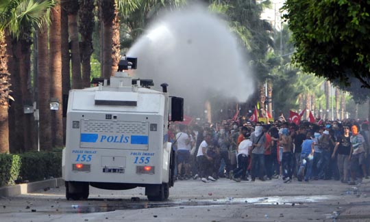 'Türkiye'de sokağa taşan olaylar turizmi etkiler mi?'