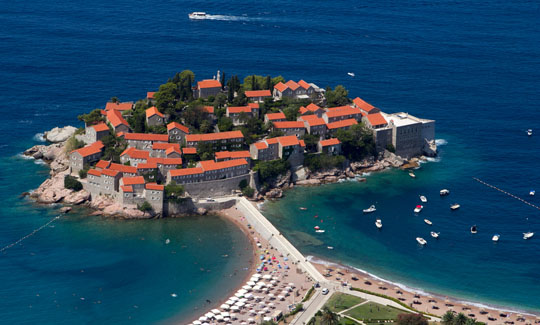 Çocuklu aileler tatil için 5 yıldızlı otelleri tercih ediyor