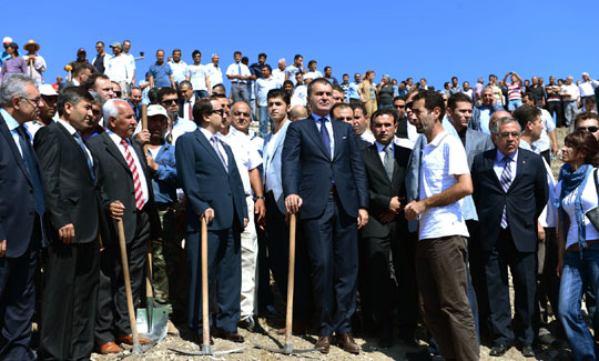 Kültür ve Turizm Bakanı Çelik, Magarsus'ta
