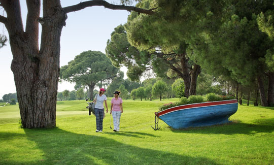 Gloria, golf sahalarını yeniledi