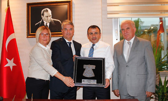 İşler: ''Tepekule ve Smyrna için harekete geçilmeli''