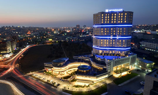 Wyndham İstanbul Petek'e *Newcomer of the year ödülü