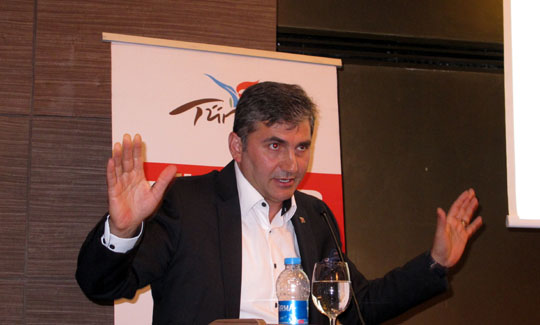 Emin Çakmak: ''Turizmi tek çatı altında toplayacağız''