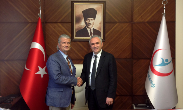 Adana Sağlık Turizmi Derneği'nde görev değişimi