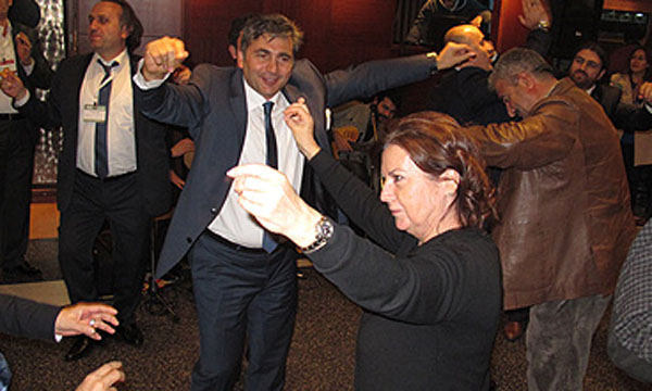 TÜRSAB Başkan Adayı Çakmak, delegelerle boğazda eğlendi