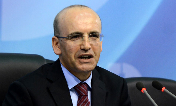 Şimşek: Yurtdışı çıkış harcı kalkmayacak