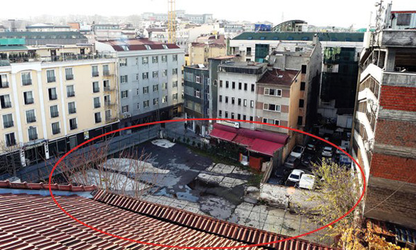 Altı Marmaray, üstü otel