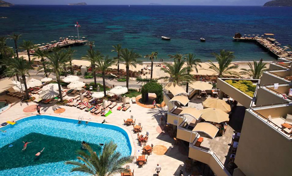 Bozatlı International, Ege'deki otelini Vera Hotels'e kiraya verdi