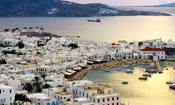Yunanistan'da 10 ayda turist sayısı 17 milyonu geçti