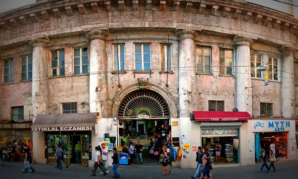 İstiklal'in sembolü Narmanlı Han, 57 milyon dolara satıldı