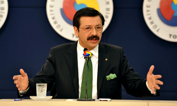İş adamı çekin karşılıksız olup olmadığını görebilecek