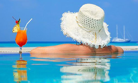 Turist harcaması ve geceleme 10 yıldır yerinde sayıyor