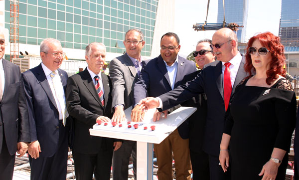 Hilton Garden Inn İzmir Bayraklı Oteli'nin temeli atıldı