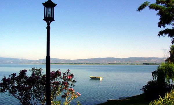 İznik Gölü turizme açılıyor