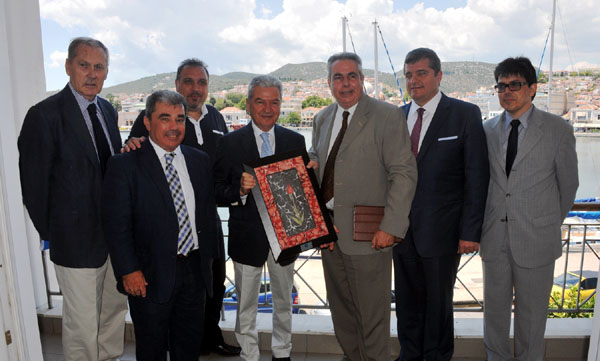 İzmir-Midilli seferleri başlıyor sıra Selanik ve Volos'ta