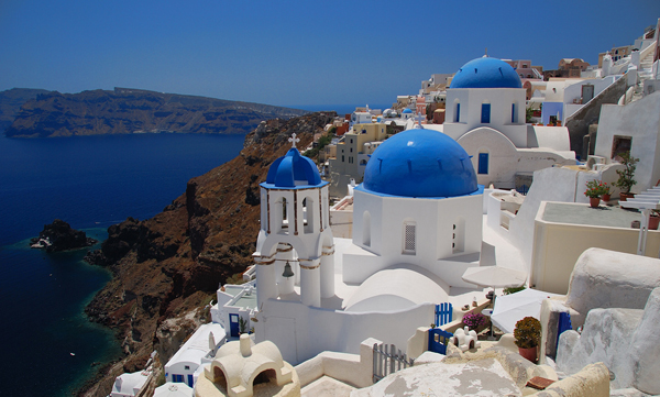 Ertürk Turizm, uçakla 30 dakikada Mykonos'a ulaştırıyor