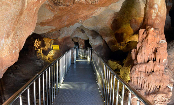 Taşkuyu Mağarası turizme açıldı