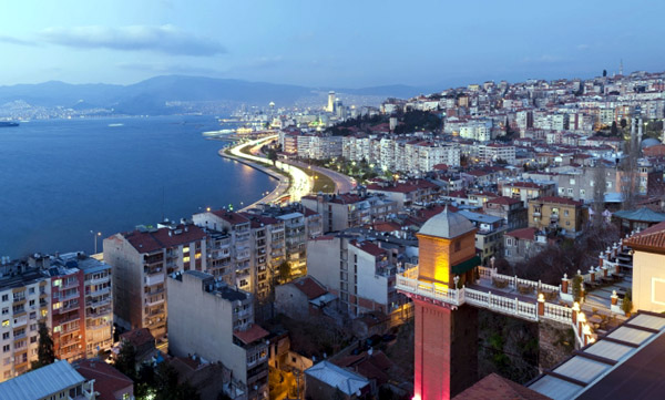 İzmir uygun fiyatlı tatil için en gözde 12 şehir arasında