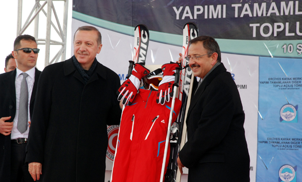 Cumhurbaşkanı Erdoğan, ''Turizmin her yerinde varız''