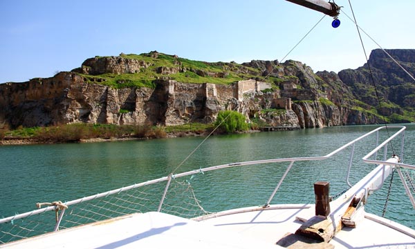 ZeugmaRumkale hattı yeni feribotlarla turizmin gözdesi olacak